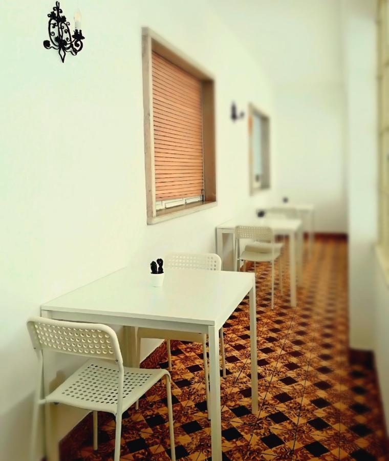Bed and Breakfast Tugaplace Монтижу Экстерьер фото